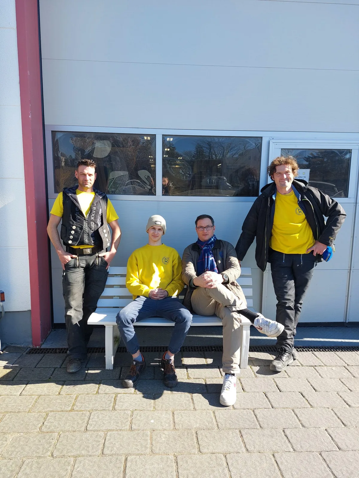 Team and trainee of Rohrgerüstbau Pronin on site in Hamburg